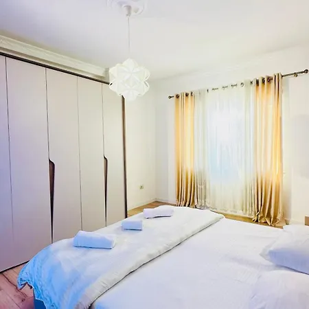 Blloku Luxury 2 Bedroom Apartment