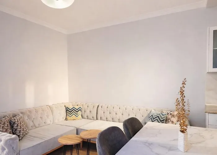 Blloku Luxury 2 Bedroom Appartamento *