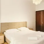 Apartment Blloku Luxury 2 Bedroom *