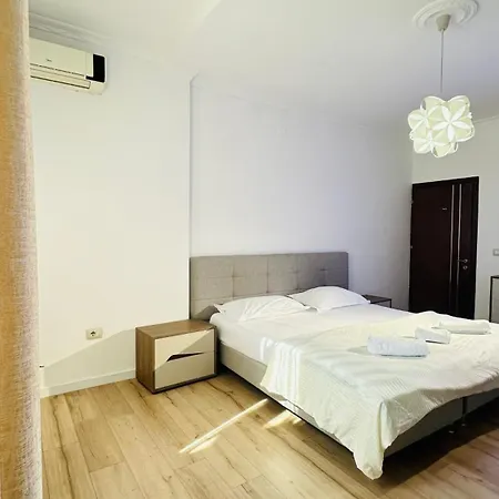 Blloku Luxury 2 Bedroom 아파트 *
