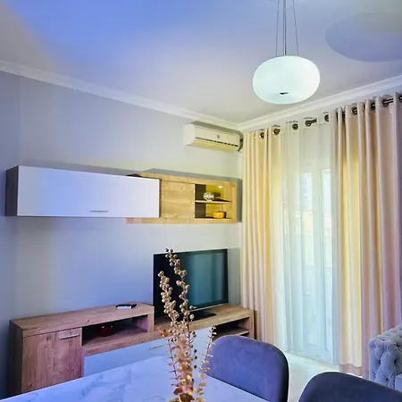 Blloku Luxury 2 Bedroom アパート *